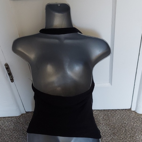 Tank - Picture 2 of 2